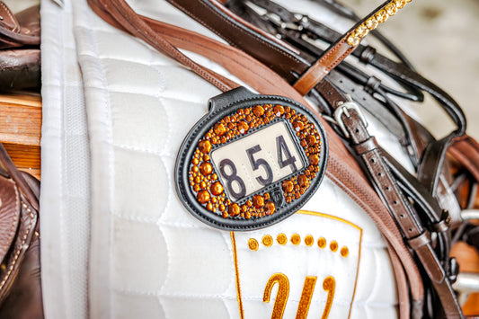 Rhinestone Brown Medium Show Number
